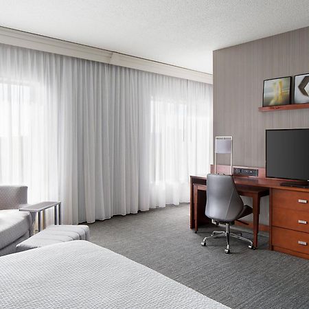 Hotel Courtyard Grand Rapids Downtown Extérieur photo