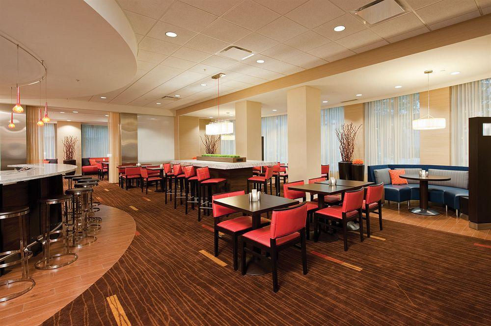 Hotel Courtyard Grand Rapids Downtown Extérieur photo