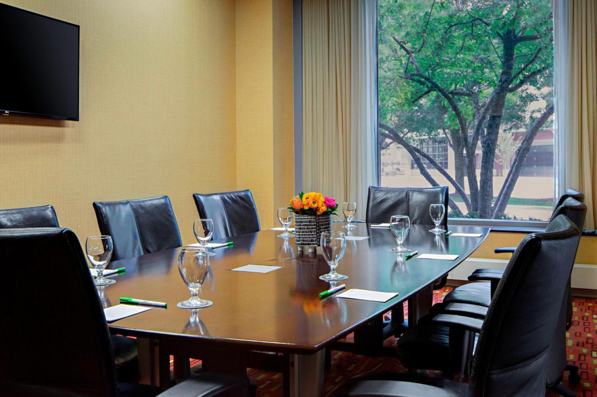 Hotel Courtyard Grand Rapids Downtown Extérieur photo