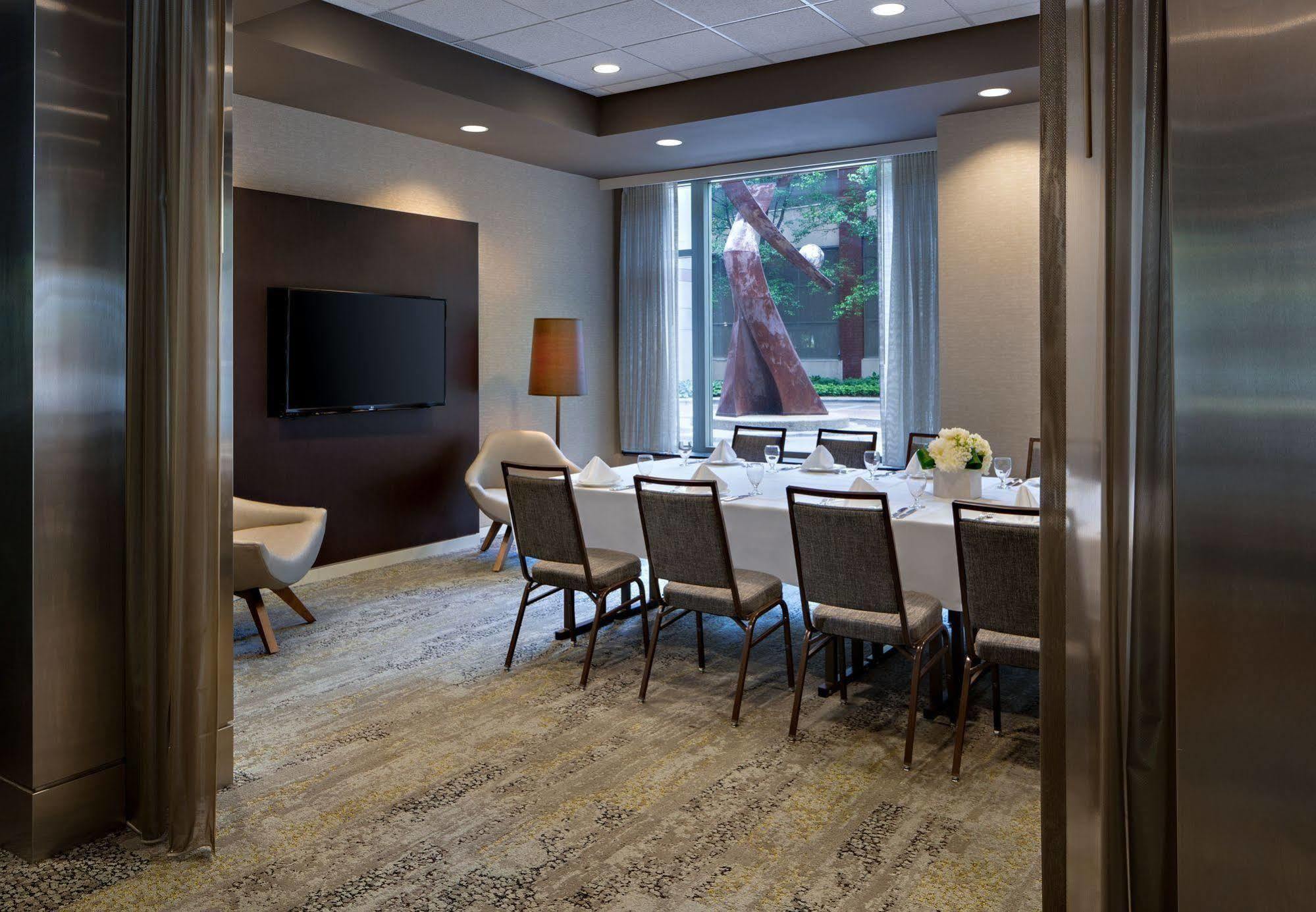 Hotel Courtyard Grand Rapids Downtown Extérieur photo