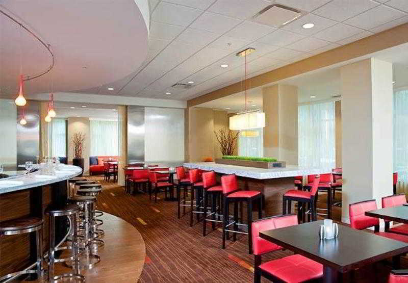 Hotel Courtyard Grand Rapids Downtown Extérieur photo